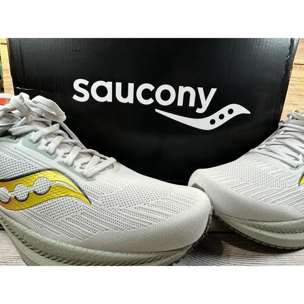 Saucony Triumph 21 Men's White Running Shoes Athletic Sneakers Size 11.5